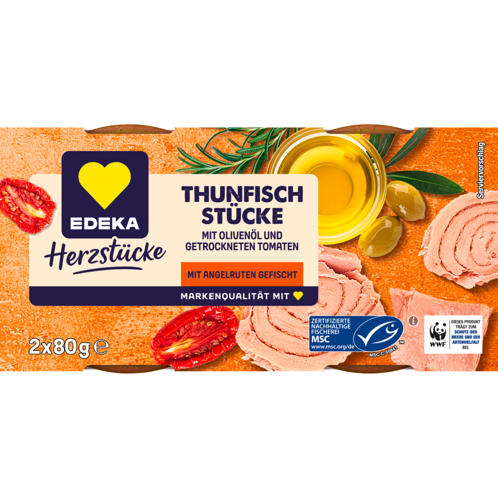 Thunfischstücke mit Olivenöl und getrockneten Tomaten