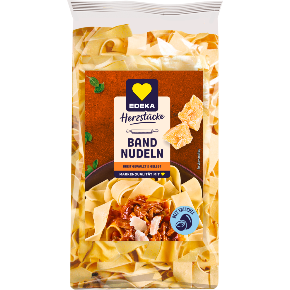 Bandnudeln breit